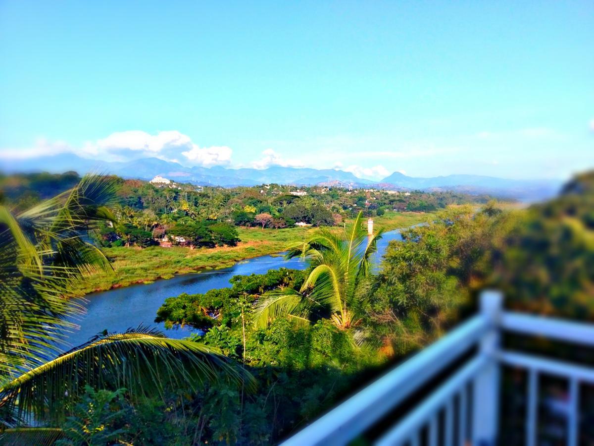 Mahaweli View Inn Kandy Exterior photo